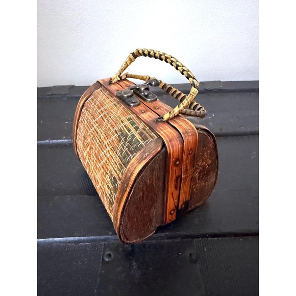 Vintage Woven Bamboo Wood Trinket Box Handbag Barrel Mini Purse Natural Brown - Picture 3 of 7